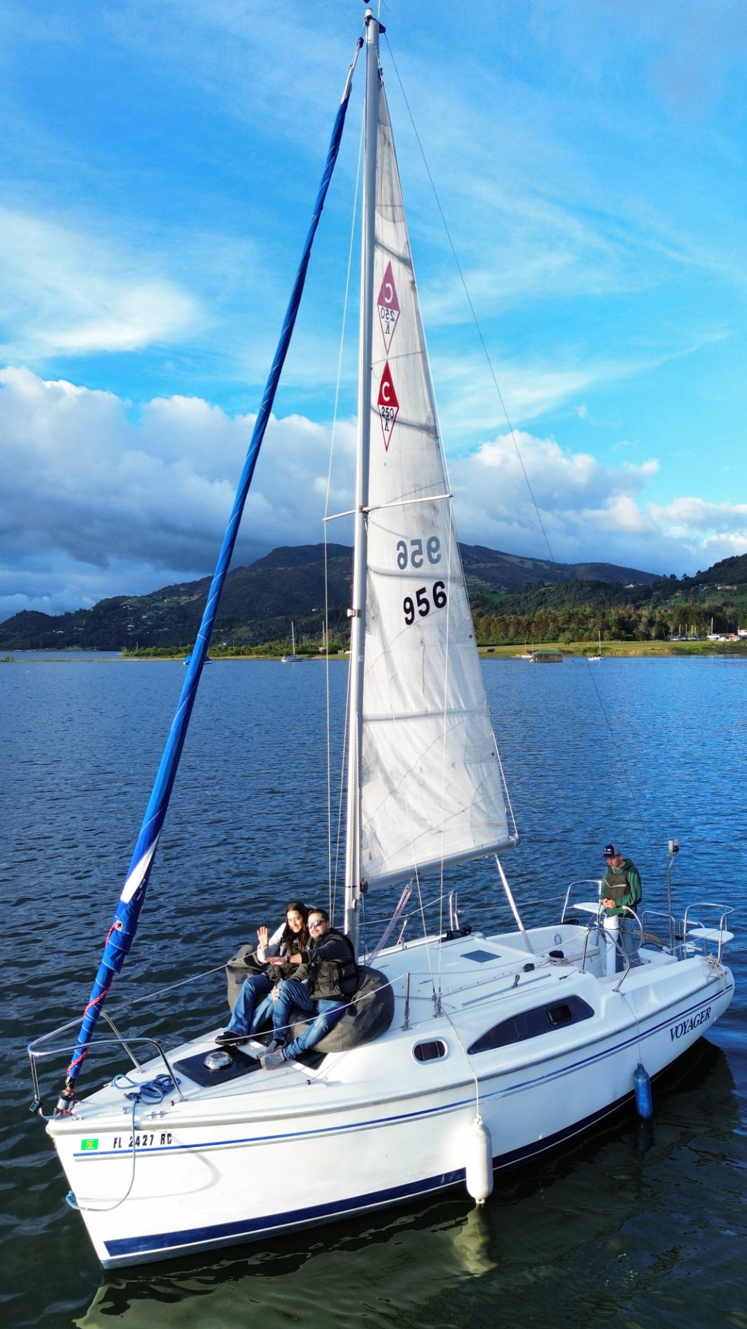 Voyager, velero Catalina 250